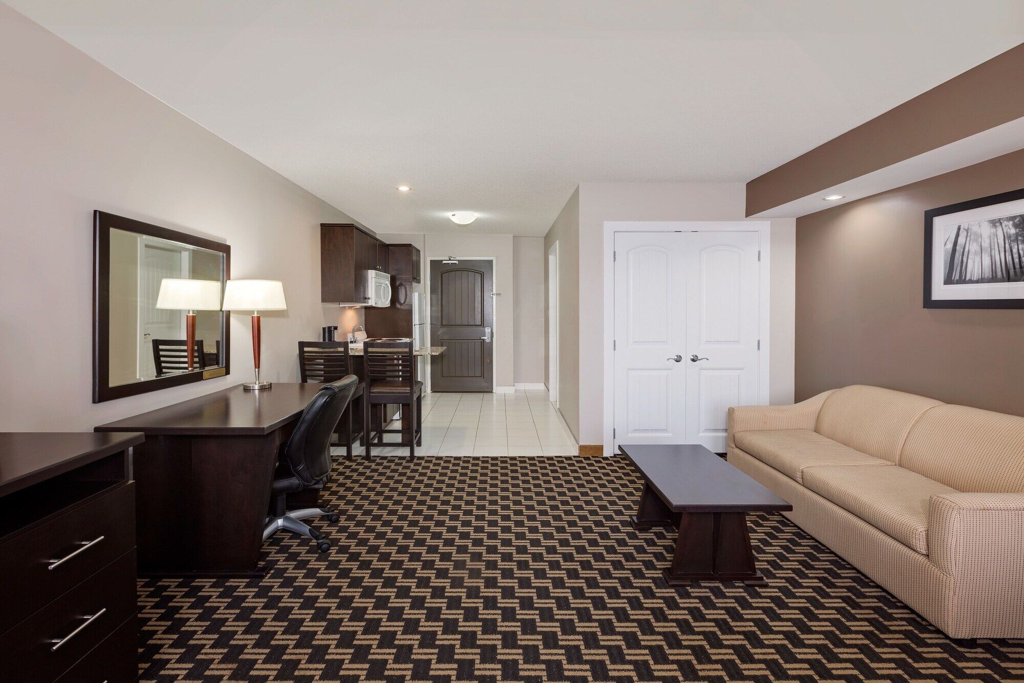 Ramada By Wyndham Cold Lake Ngoại thất bức ảnh
